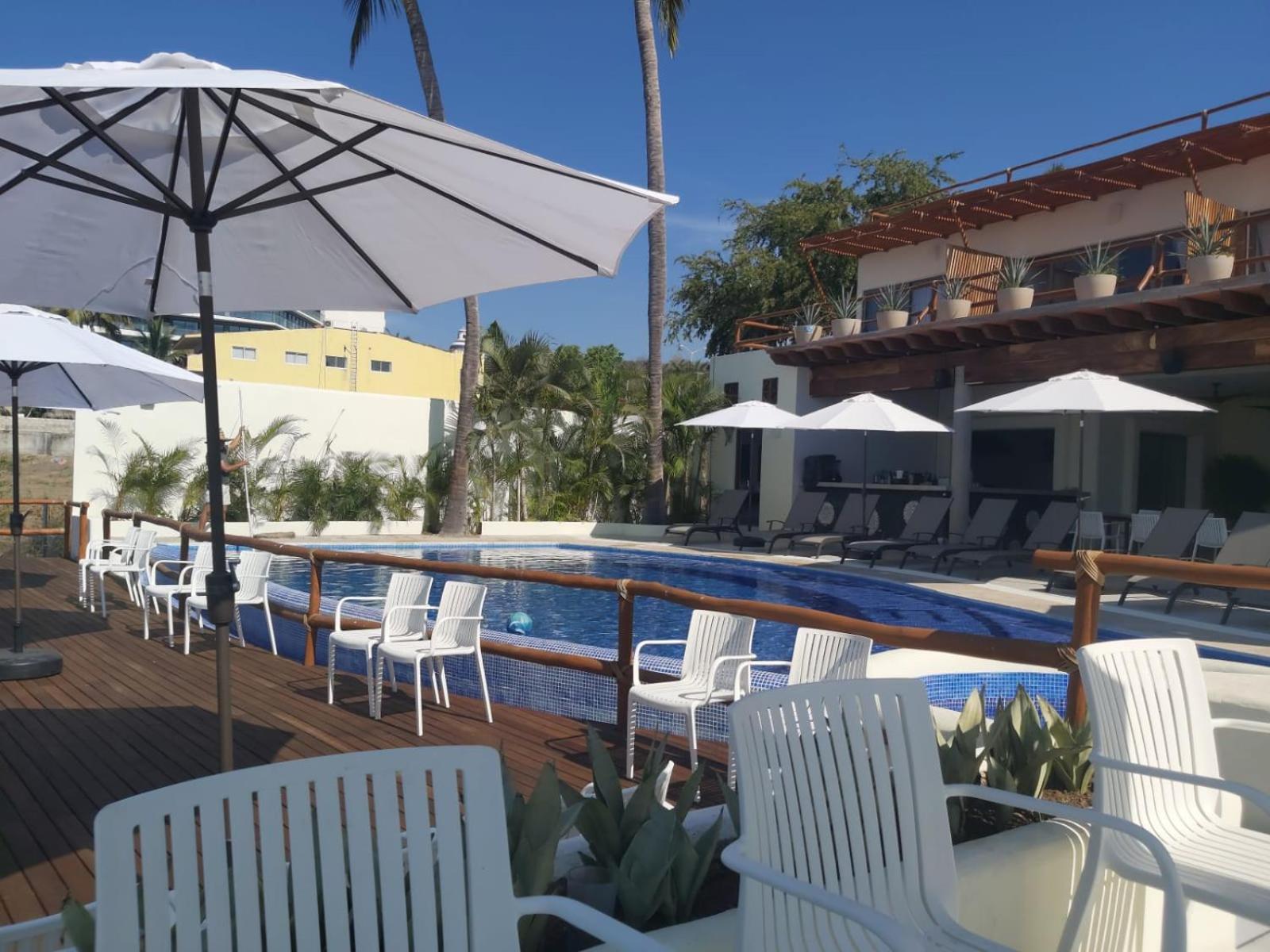 Hotel Ysuri 부세리아스 외부 사진