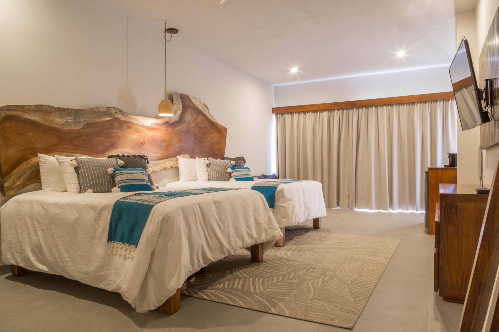 Hotel Ysuri 부세리아스 외부 사진