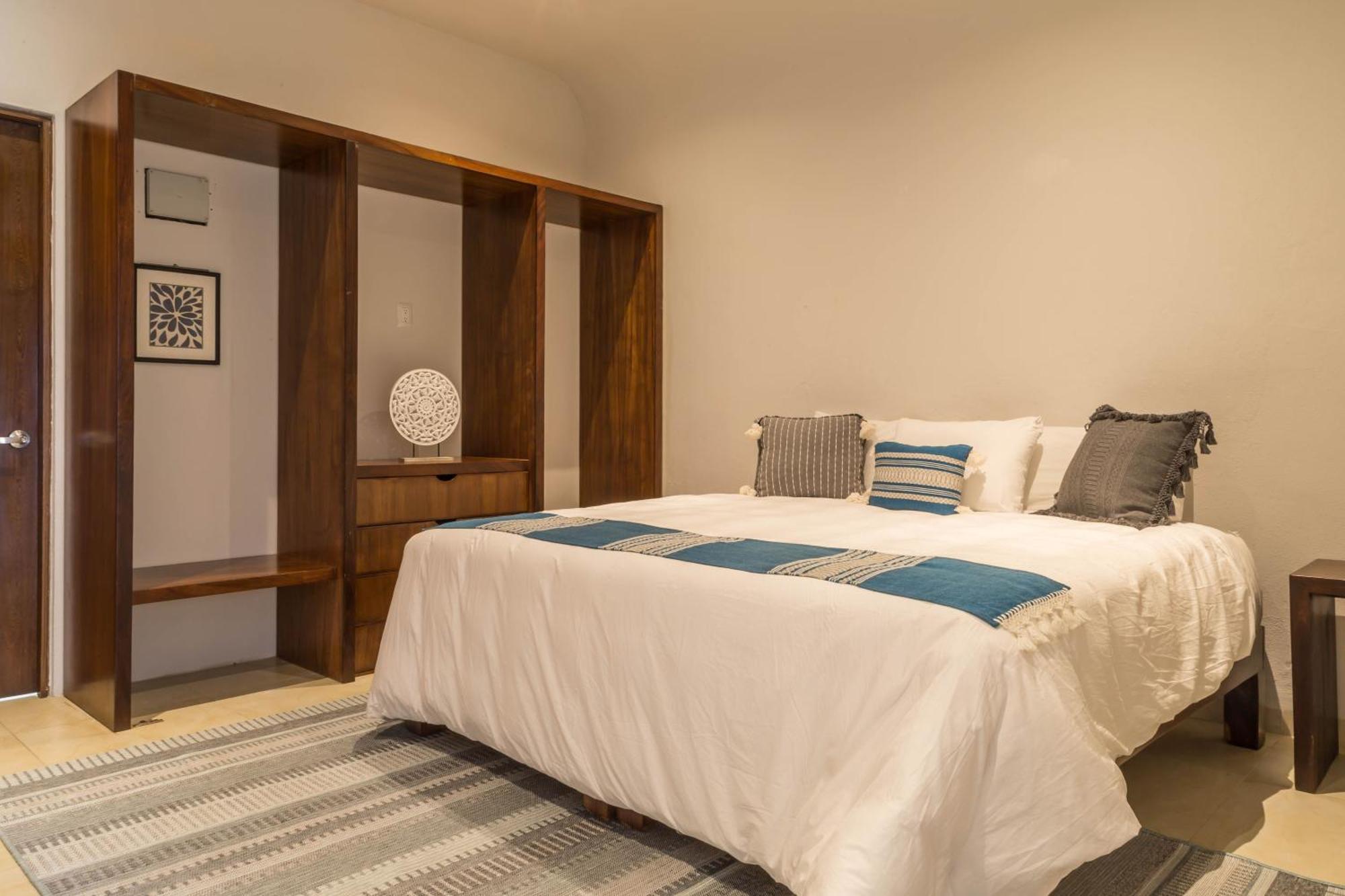 Hotel Ysuri 부세리아스 외부 사진