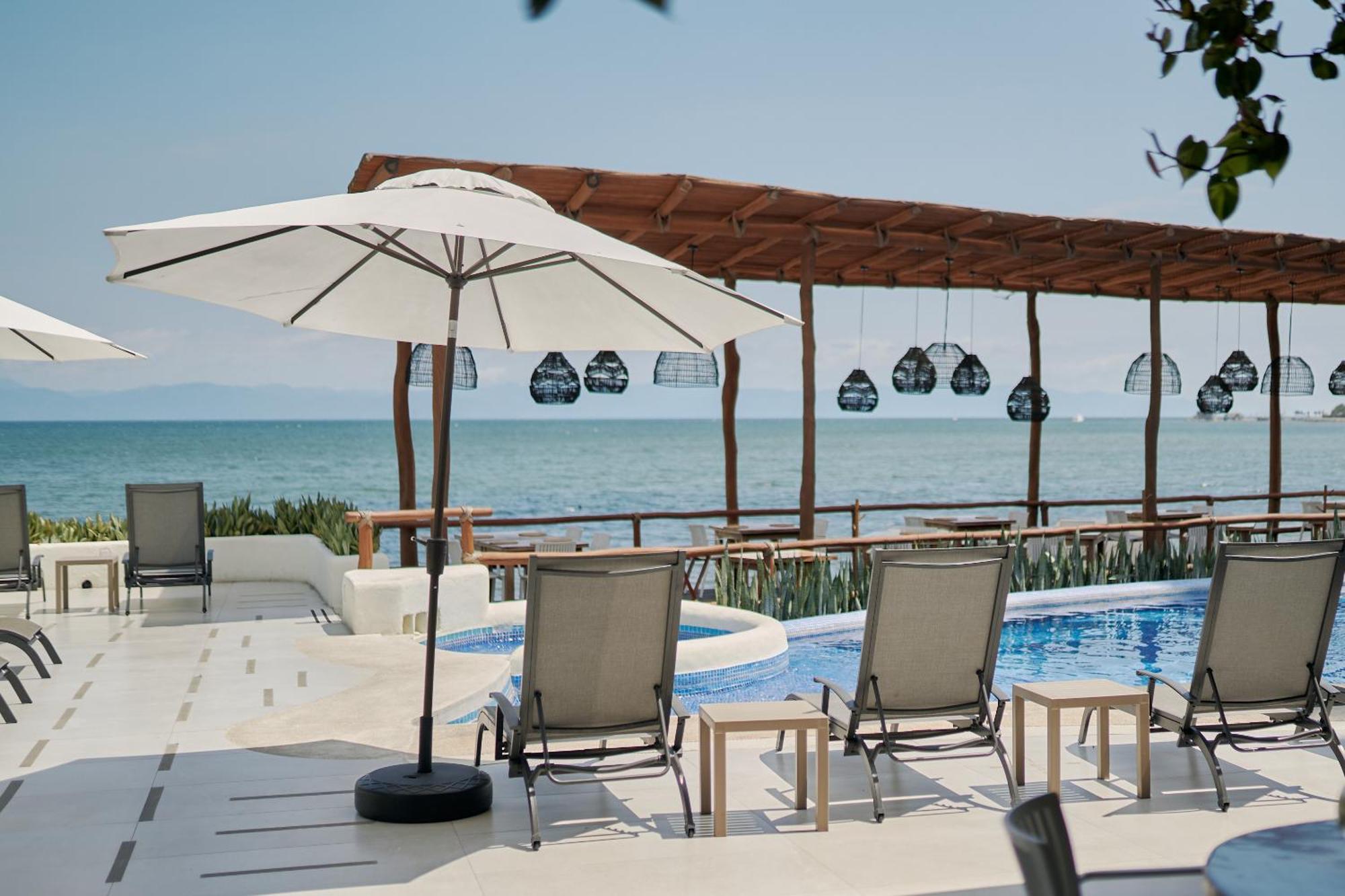 Hotel Ysuri 부세리아스 외부 사진